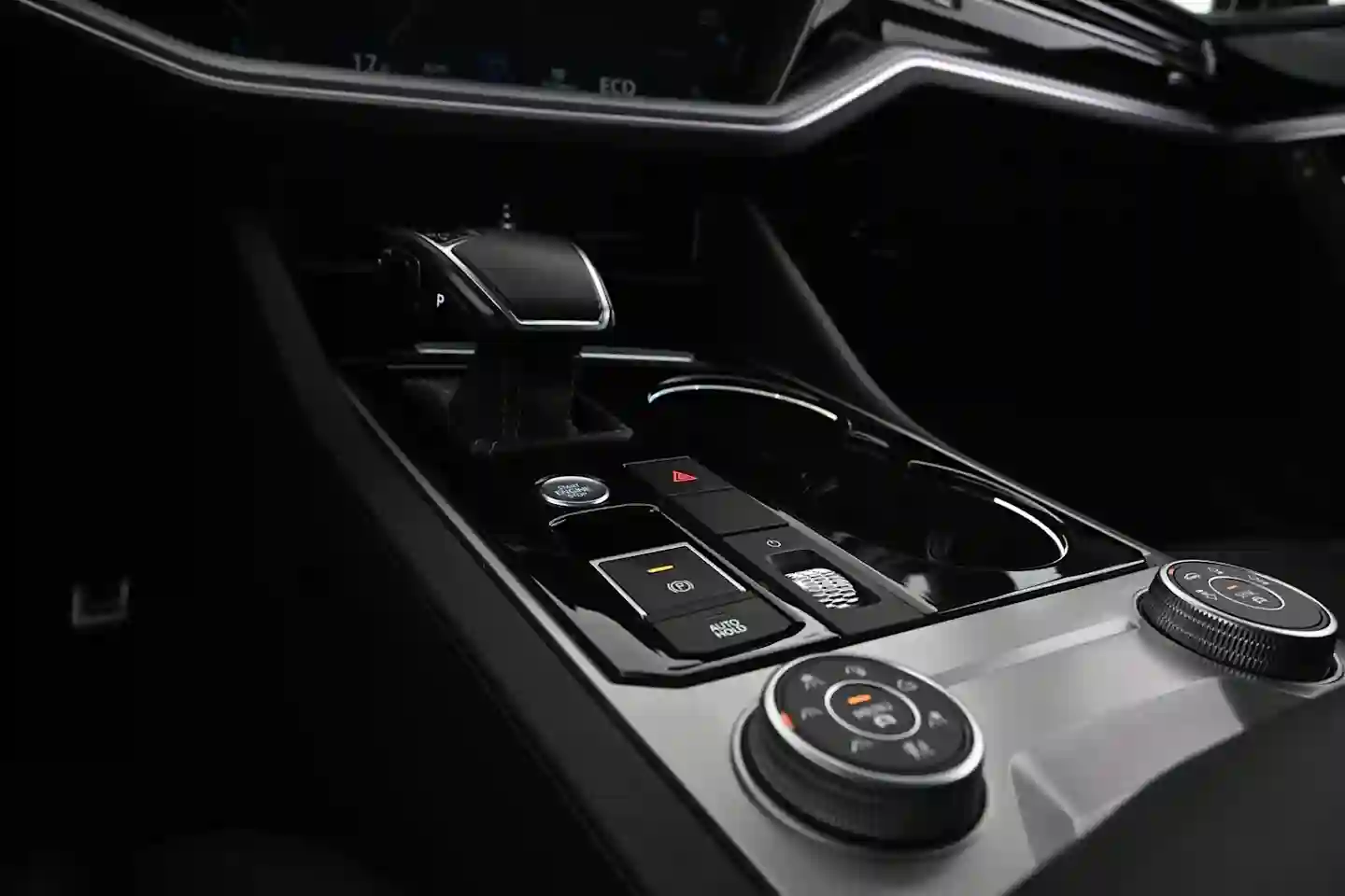 Car Image - 5fQCiFKV1f650lNUr7IQkg