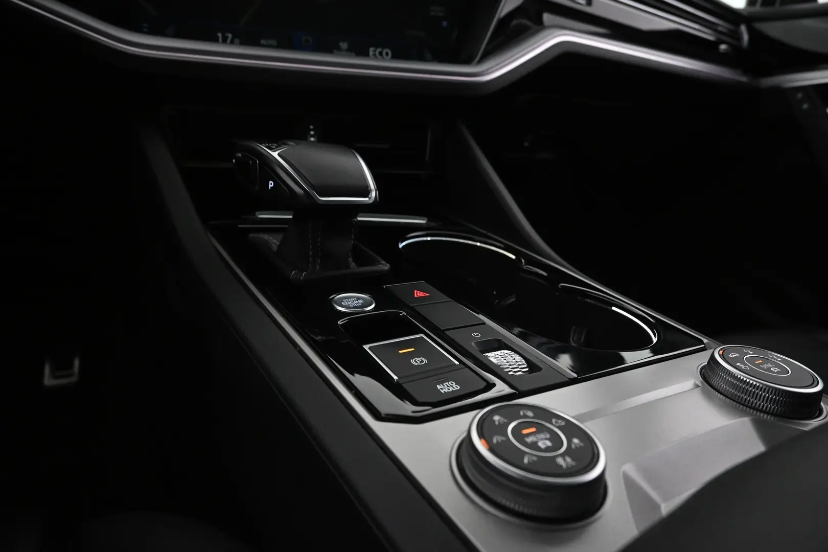 Car Image - 5fQCiFKV1f650lNUr7IQkg