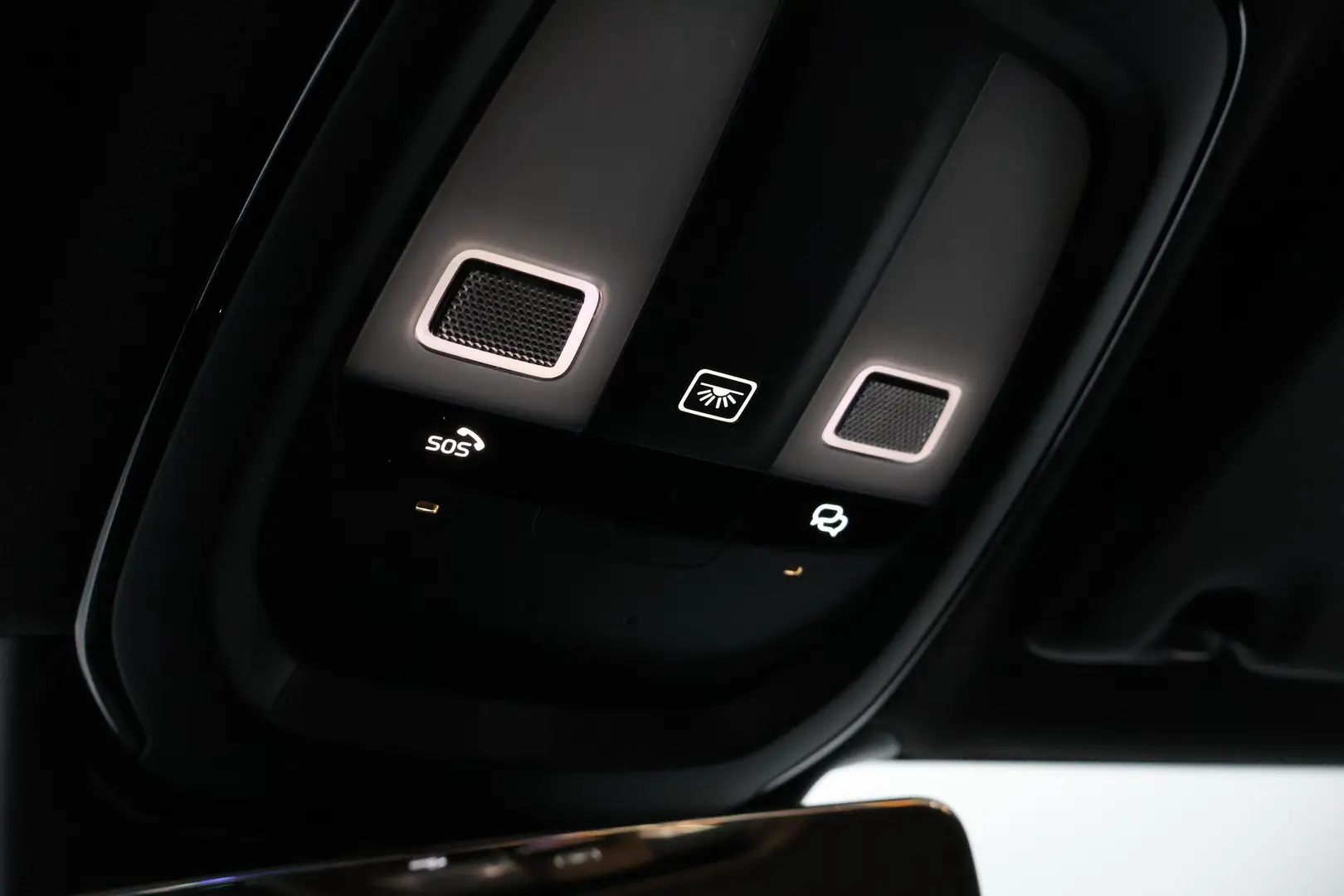 Car Image - 1Jl4fTrmf6NI4ivD1R4hx3