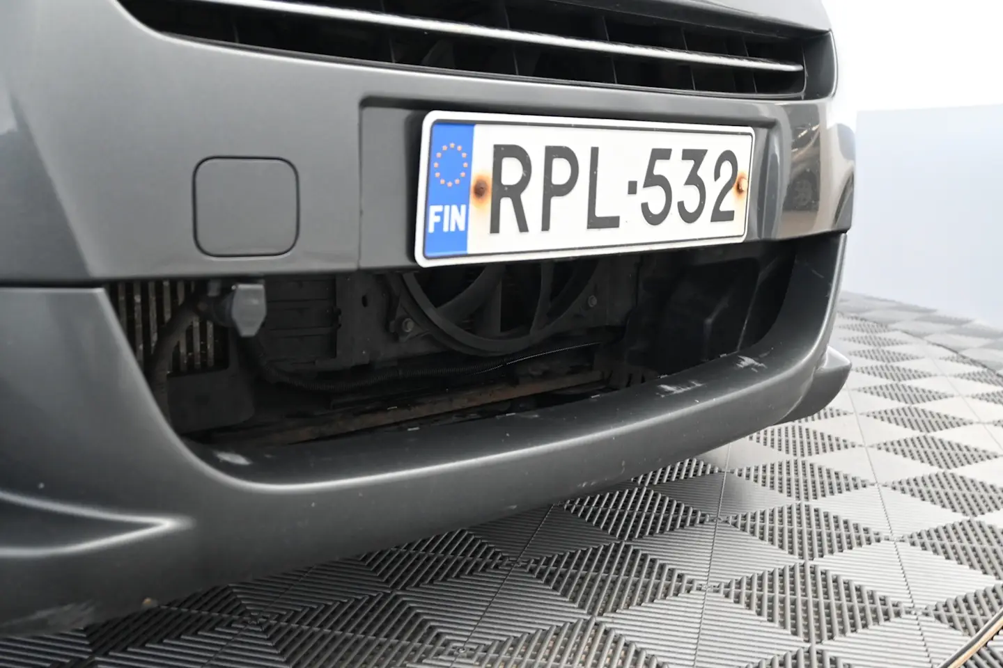 Car Image - 4n4Kqp7qQlb2HkvzOX5DQw
