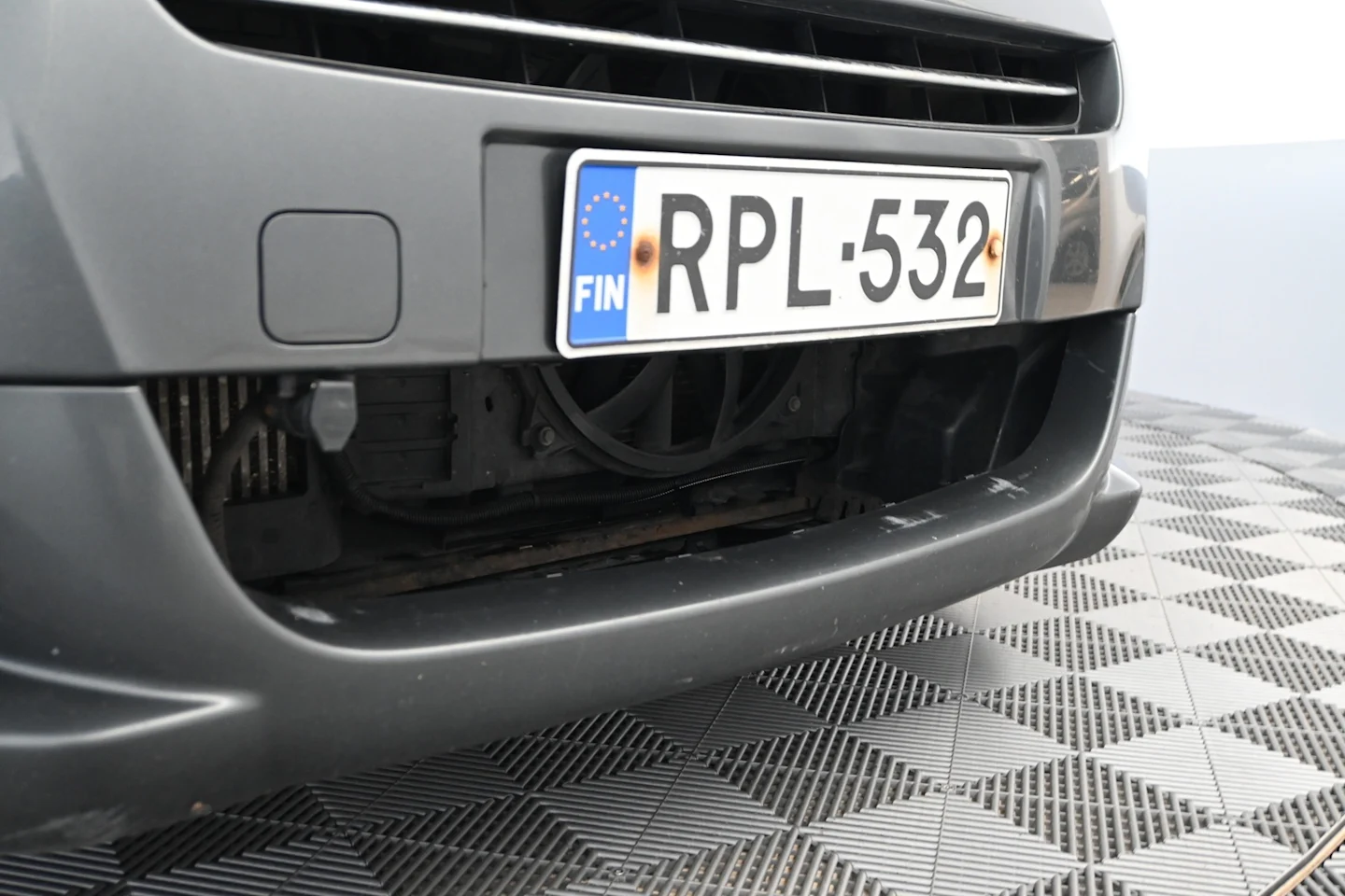 Car Image - 4n4Kqp7qQlb2HkvzOX5DQw
