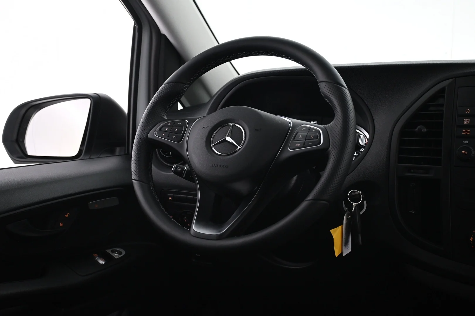 Car Image - 43i0VnkIXdHaSrc7SyA2Jv