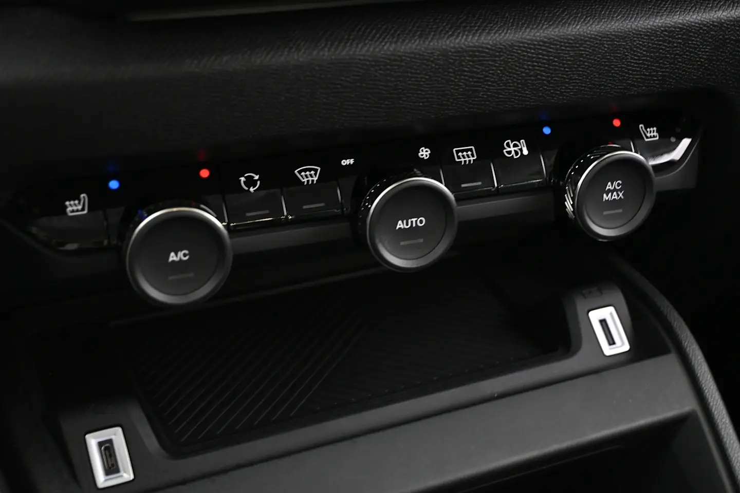 Car Image - 7z75j7VcmQKBEbskA5DiE9