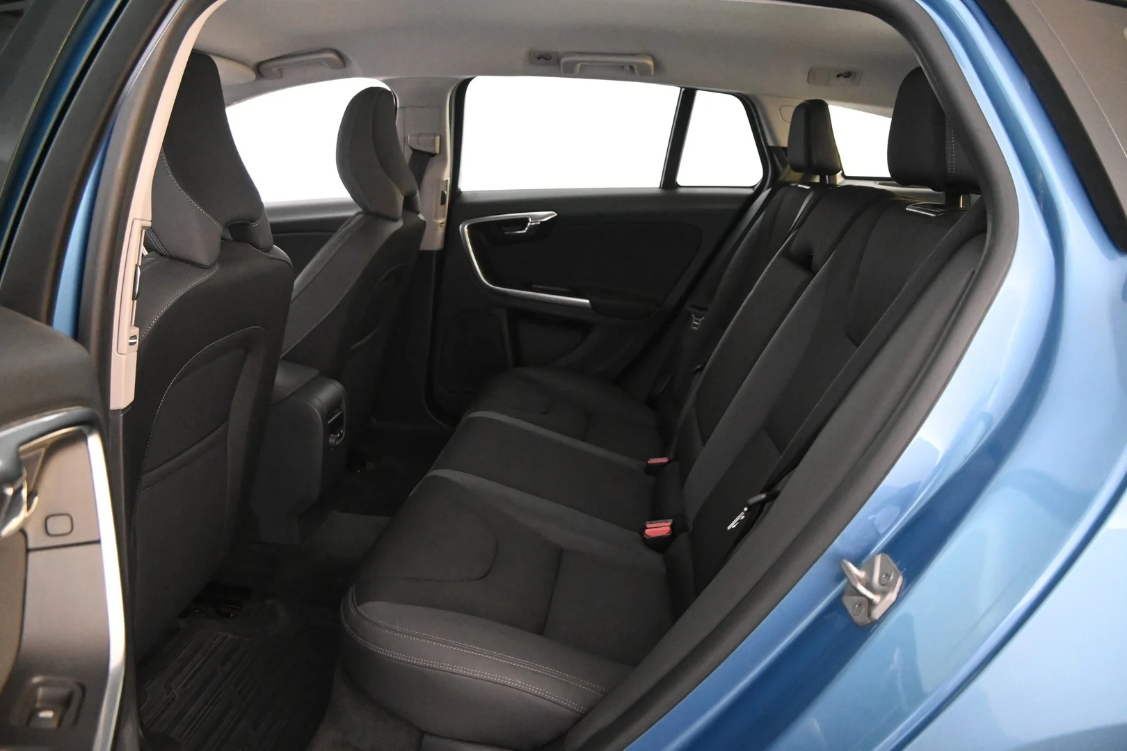 Car Image - OlSVECCumy83hltrCiu2y