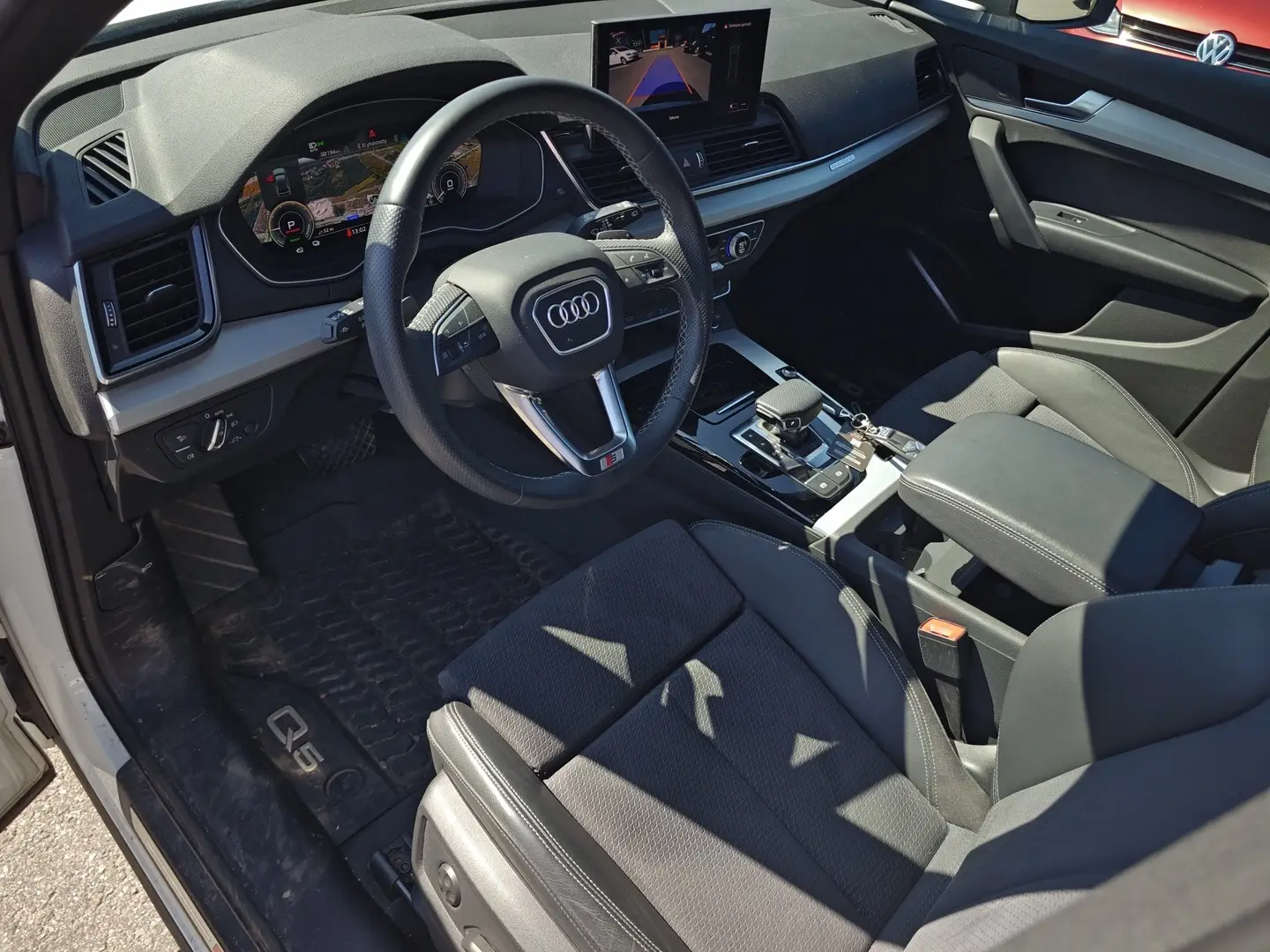 Car Image - 4nGmpE6lLXqKcccDONsWpR