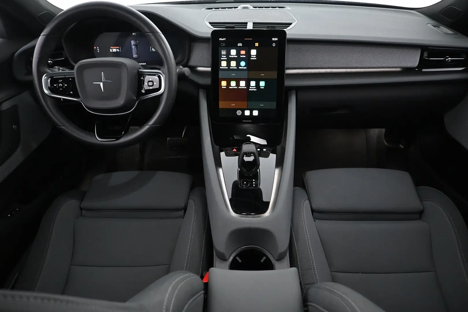 Car Image - 2z3IqYHwVySljFR8D37YjR