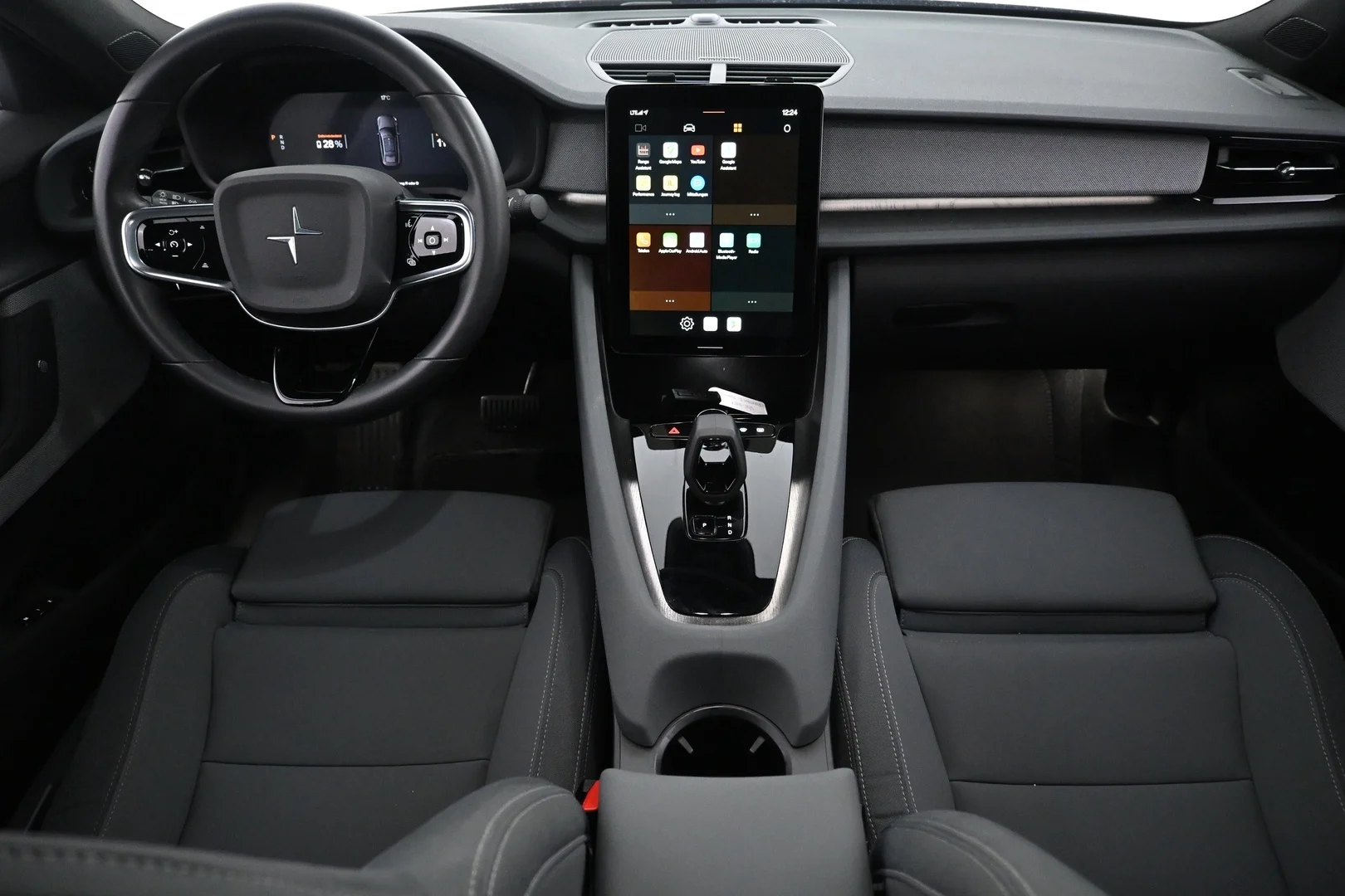 Car Image - 2z3IqYHwVySljFR8D37YjR