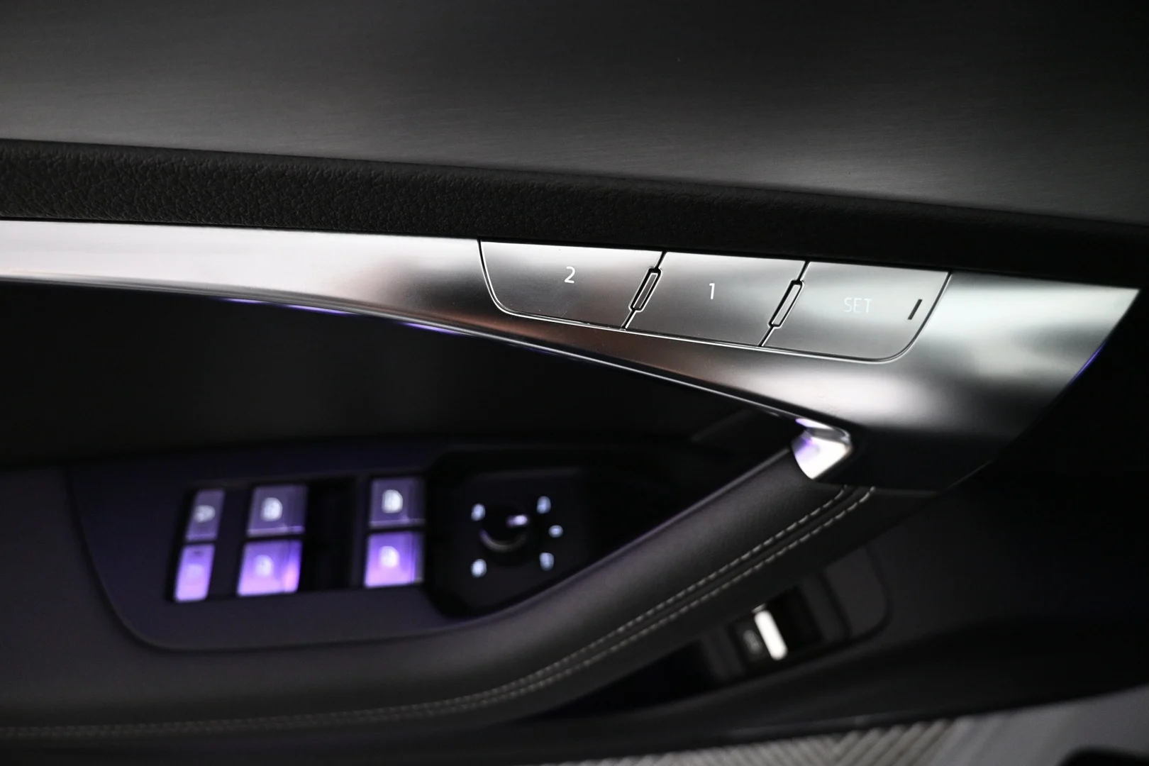 Car Image - 6VCgpeYgHKSExE7eD1OApy