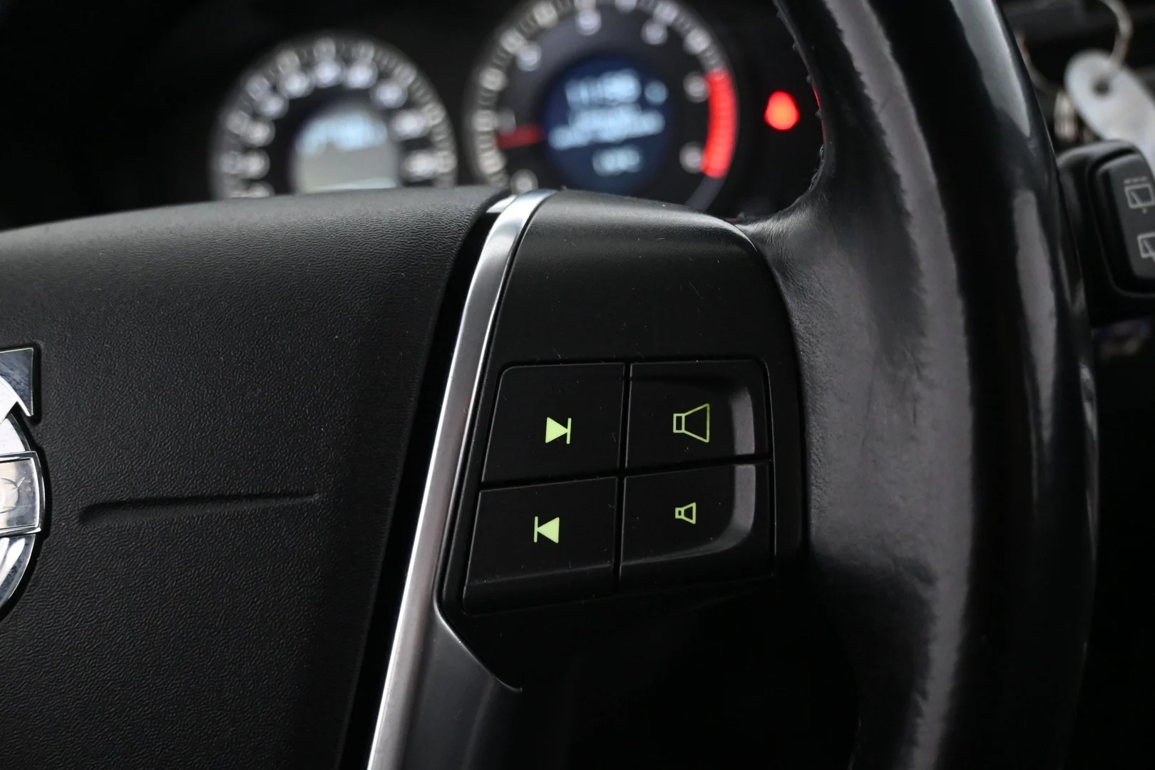 Car Image - 4zEjhh8Jxr6ZxdwPa0atjy