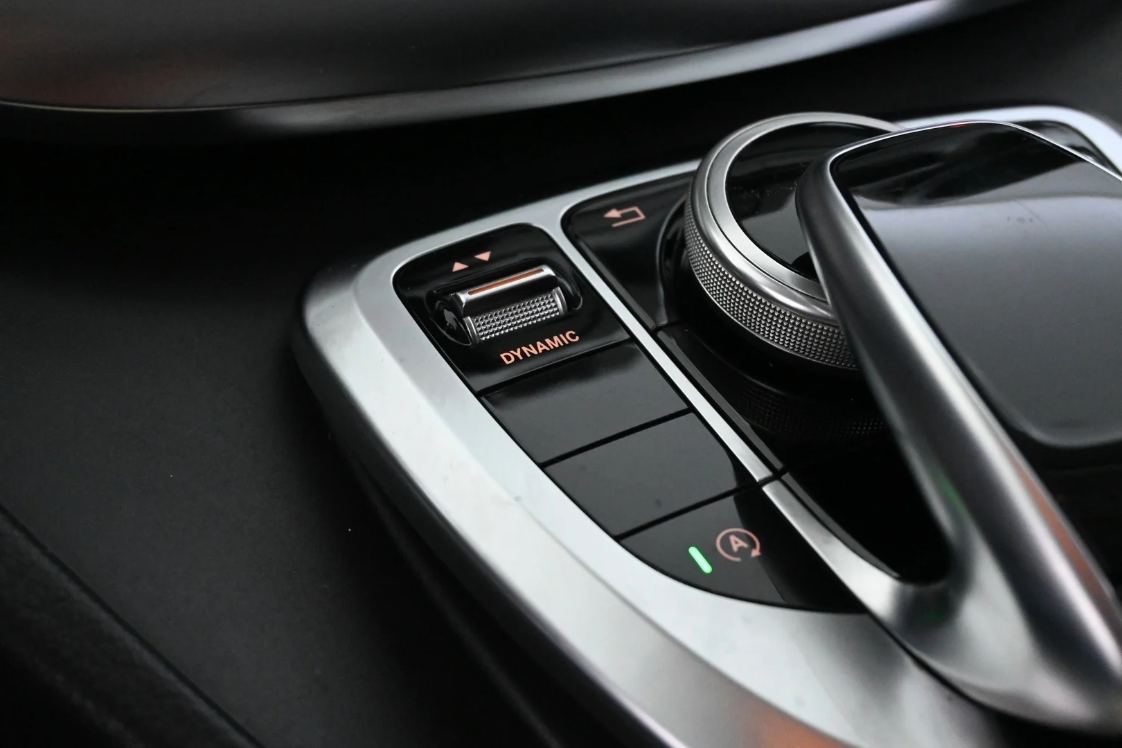 Car Image - 4NZSckPcXHchh2amfpLkb4