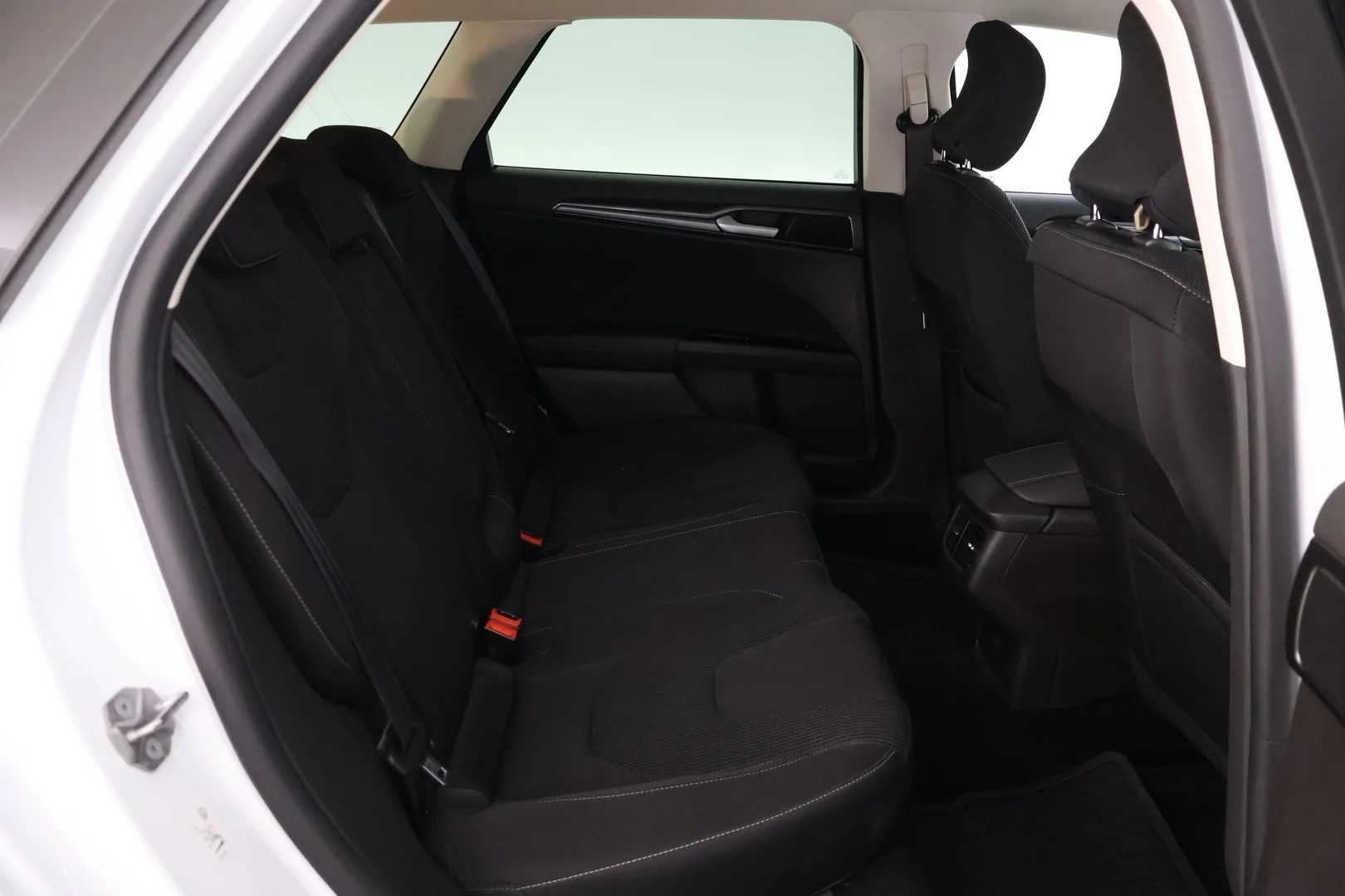 Car Image - 12Vx45mRcql4cX7dihjUG5