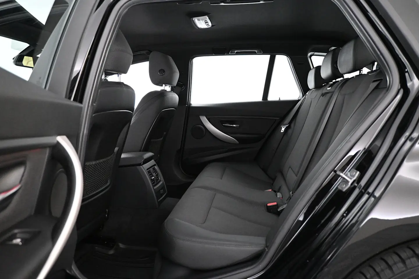 Car Image - 4Q0uElHJepHqargVVtLY0m
