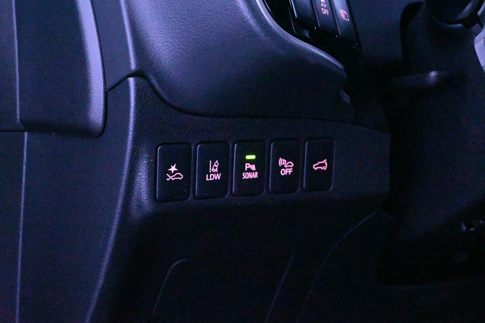 Car Image - 6thJ1tBrxWQXbhzIJNhpiP