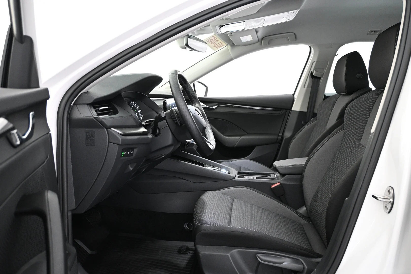 Car Image - 4A81ZQ6RdR49tC1d88cnDQ