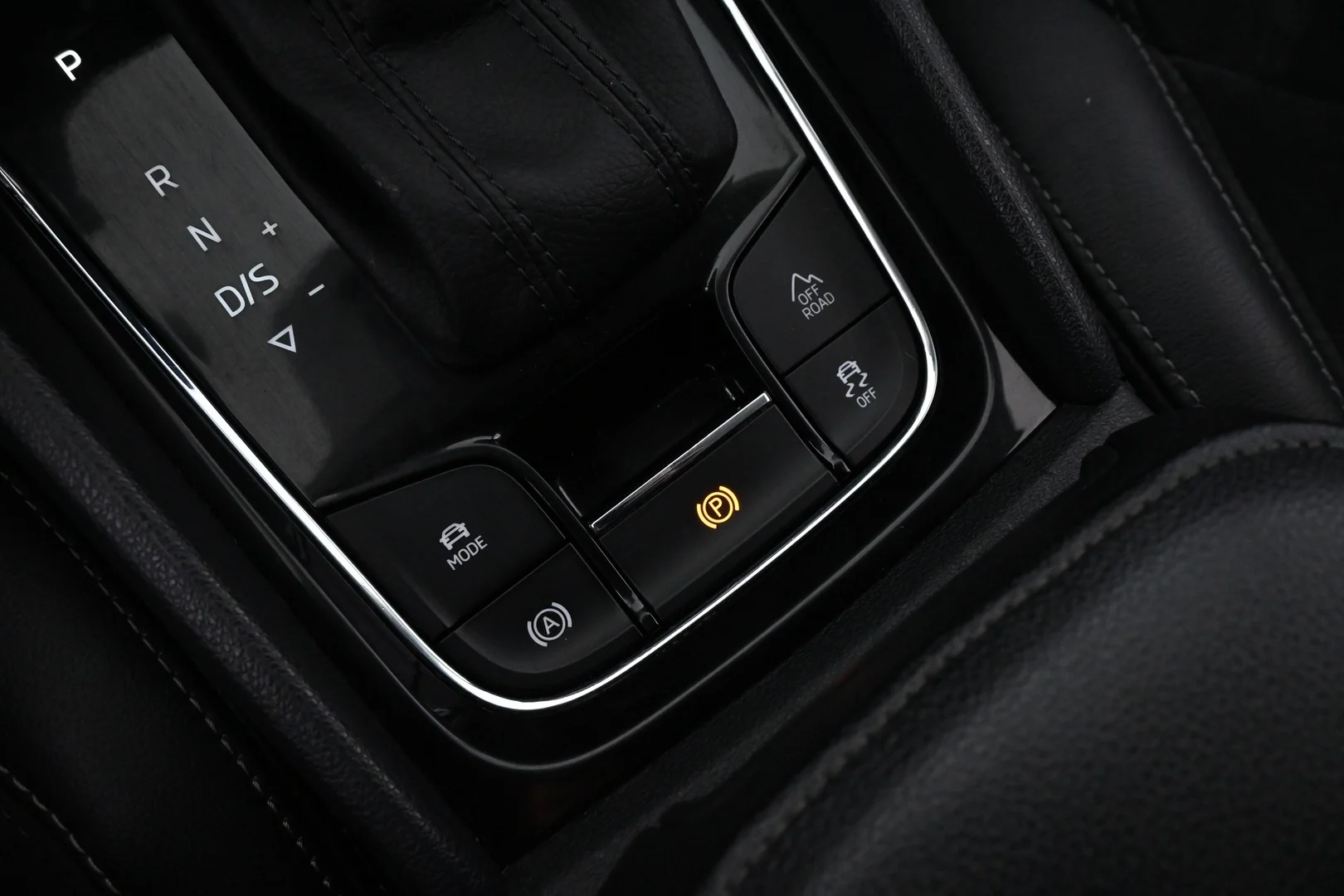 Car Image - 2knnROGUucRrAJABjut7Qz
