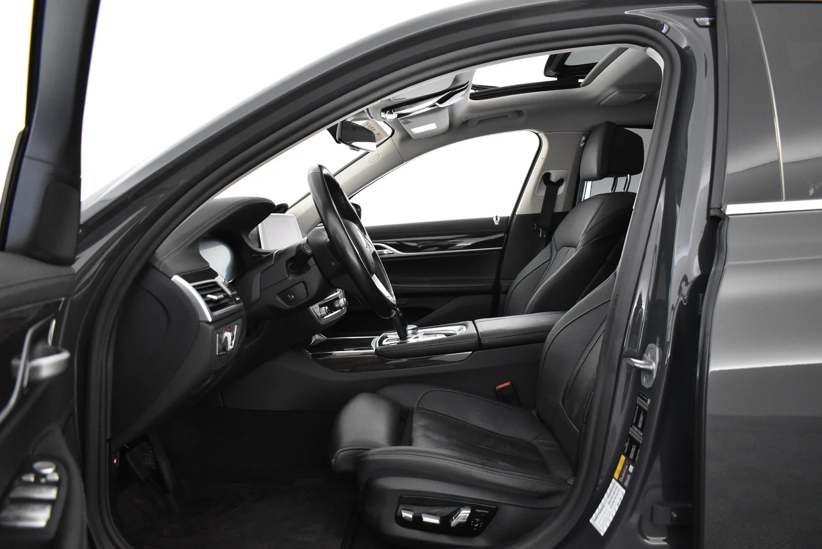 Car Image - 285O0COuXGPKRl0BpYxDOH