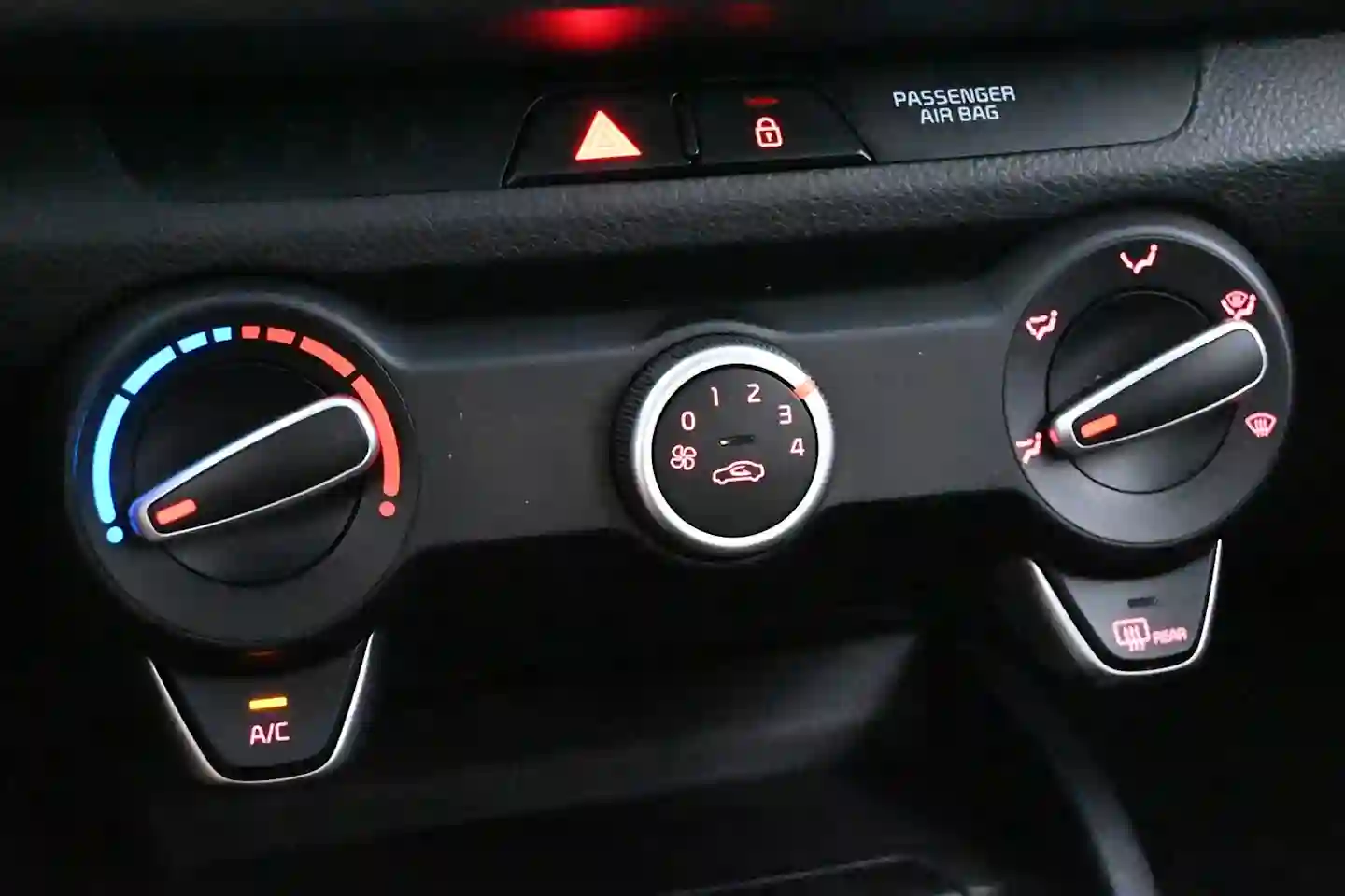 Car Image - 49x0Qn2FvZMzfIWeFQ2OZ4