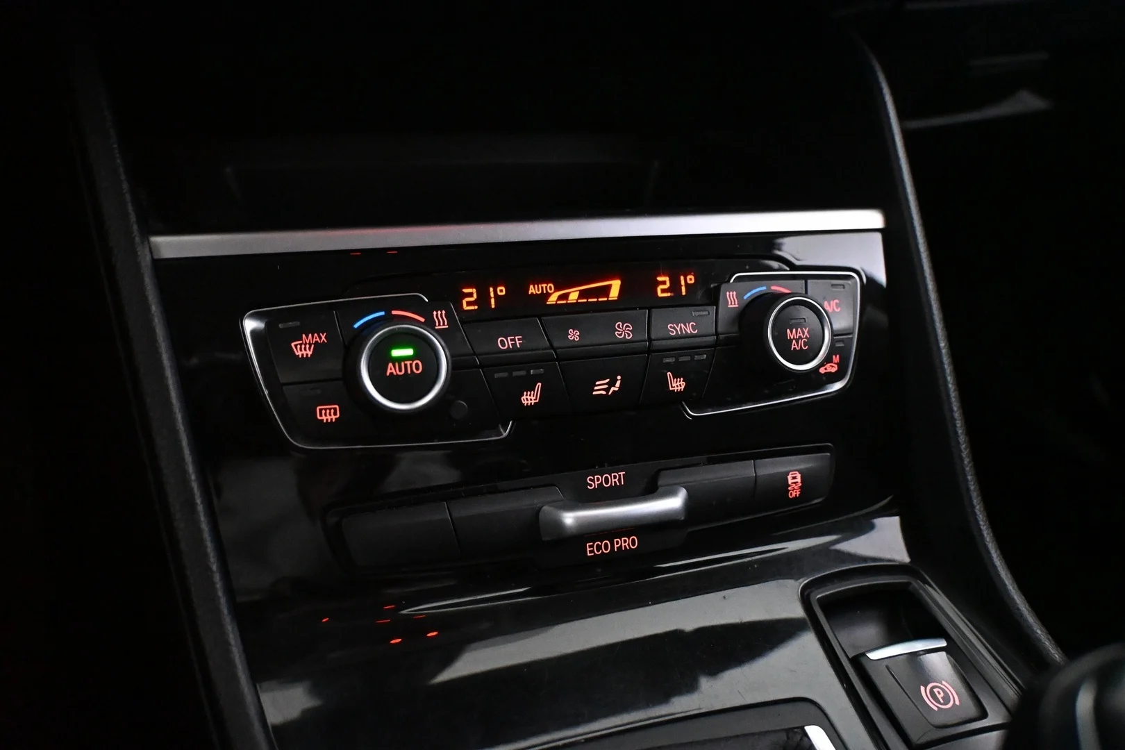Car Image - 5eIUaGHEPeS0BLQOeLjz7f