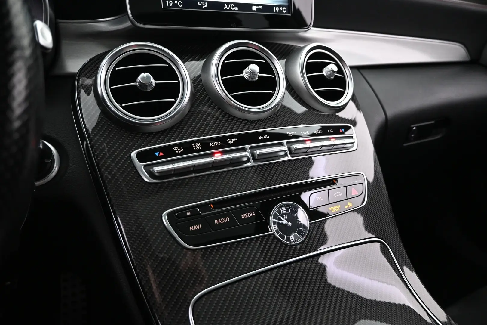Car Image - 4MAK0eBjCSPmi7L7eEWI93