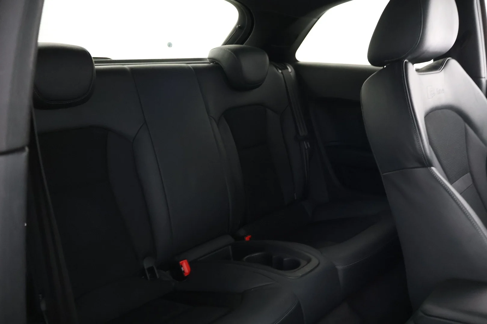Car Image - XPqJVVB7tnBcQpK0jzR99