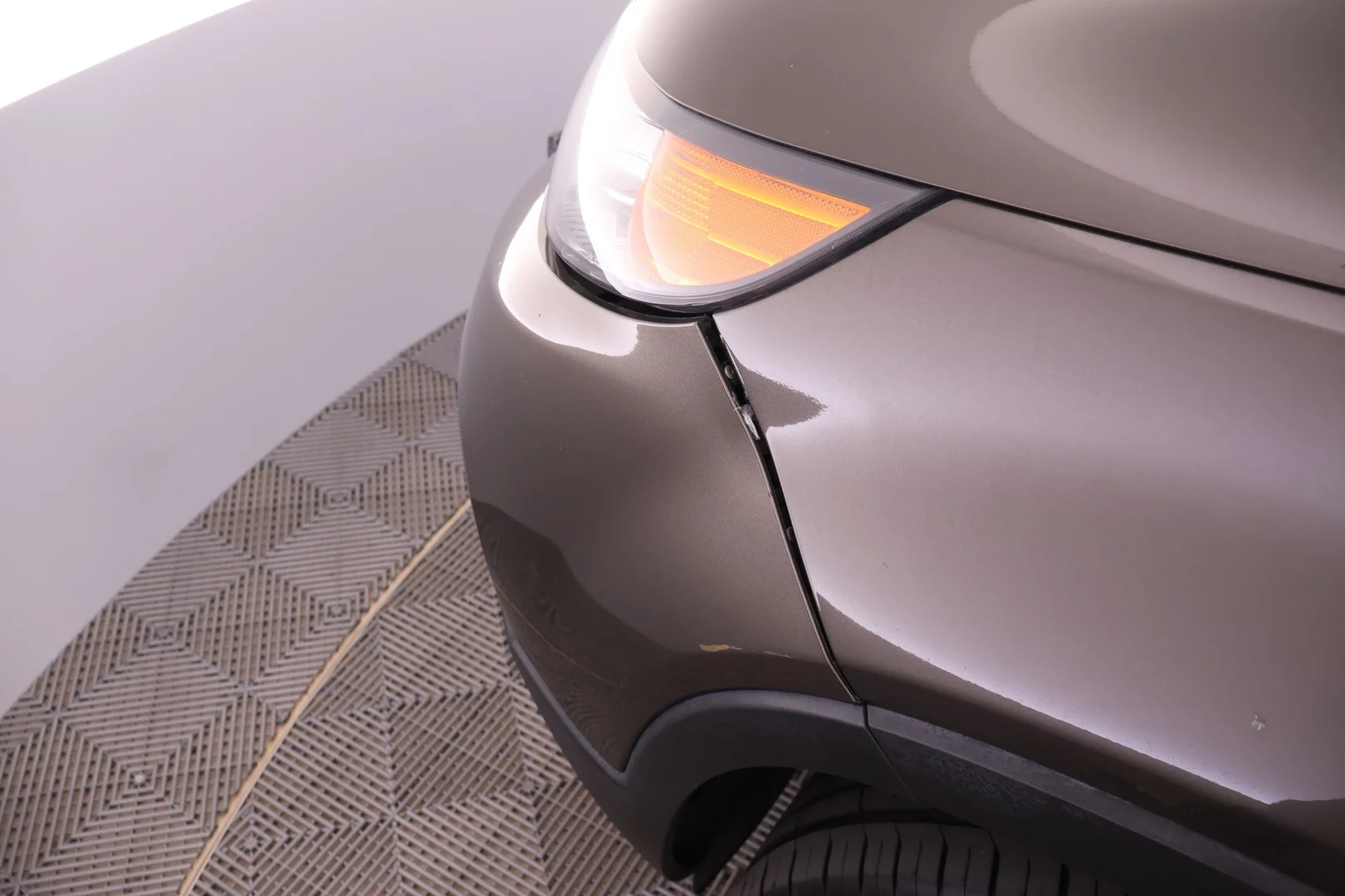 Car Image - 4U5YUhYt6j7iNenJgVWu73