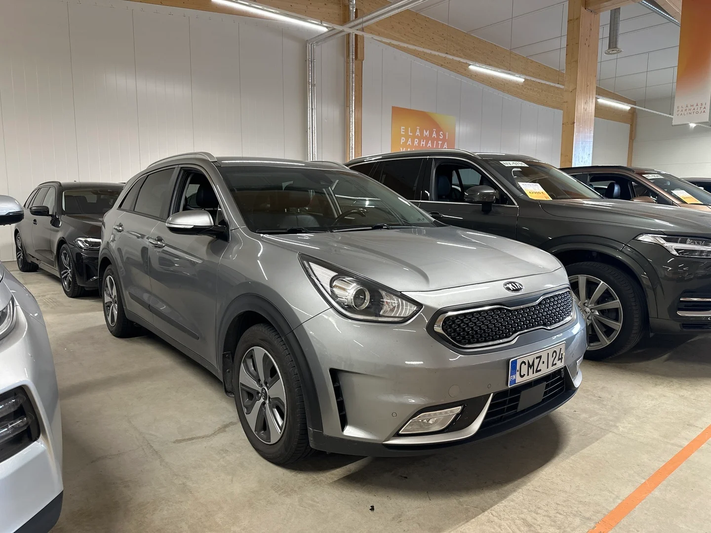 Car Image - 6A8fWAhoDTEngCCvwuiHyO