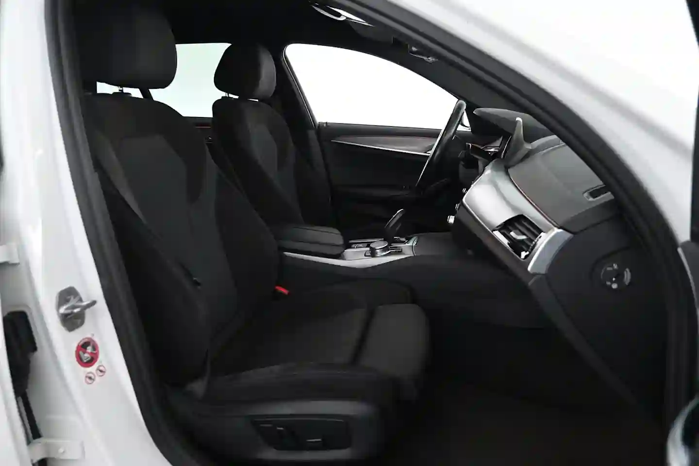 Car Image - Tcix0kp4bgBI20lxIXpJc