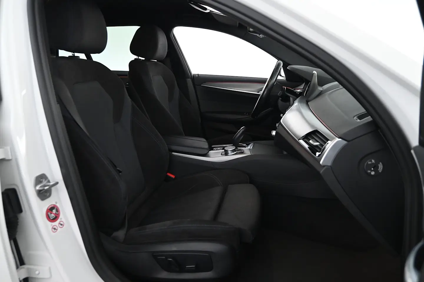 Car Image - Tcix0kp4bgBI20lxIXpJc
