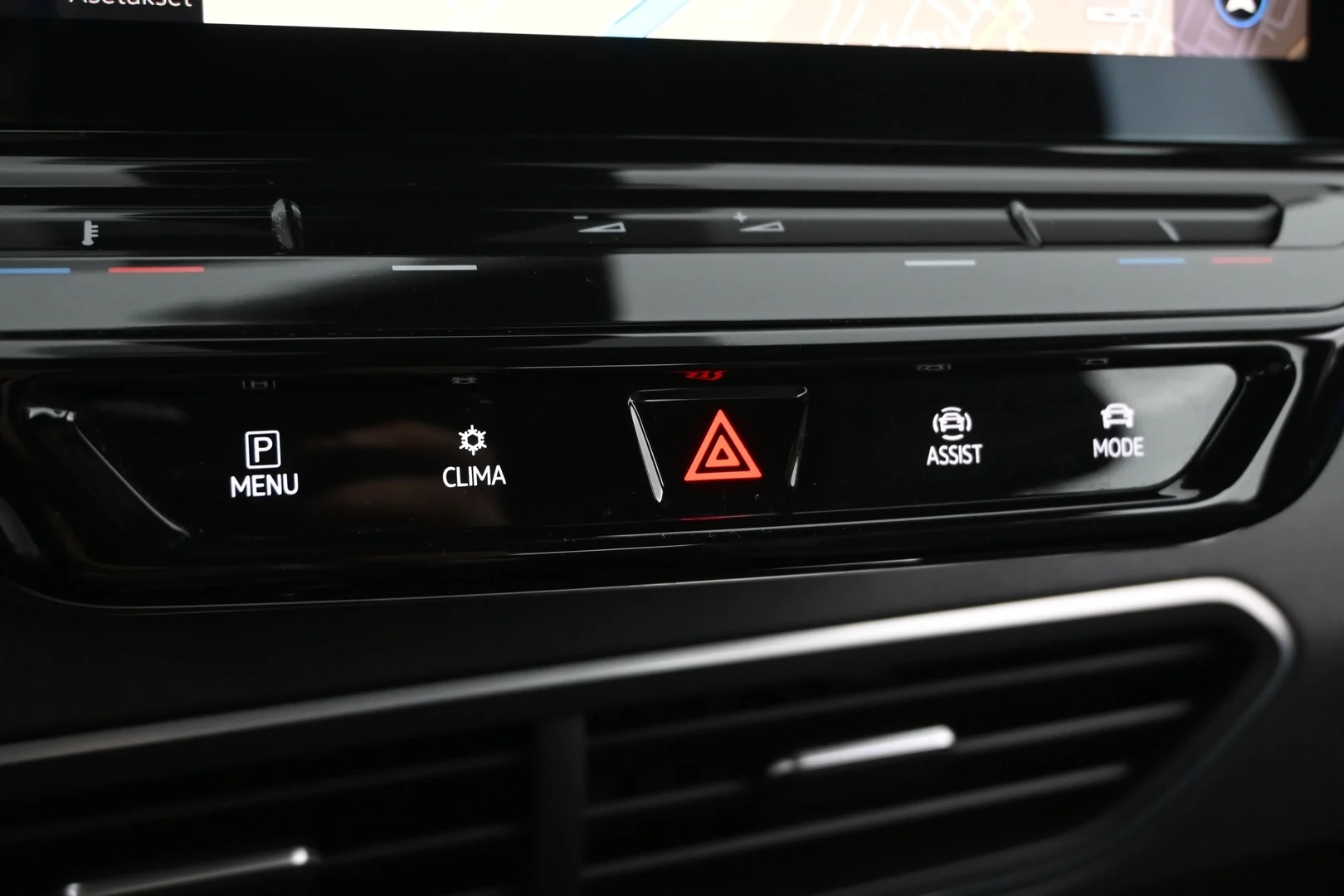 Car Image - 7Mk4jl2fbiLT0IhFqo3kDk