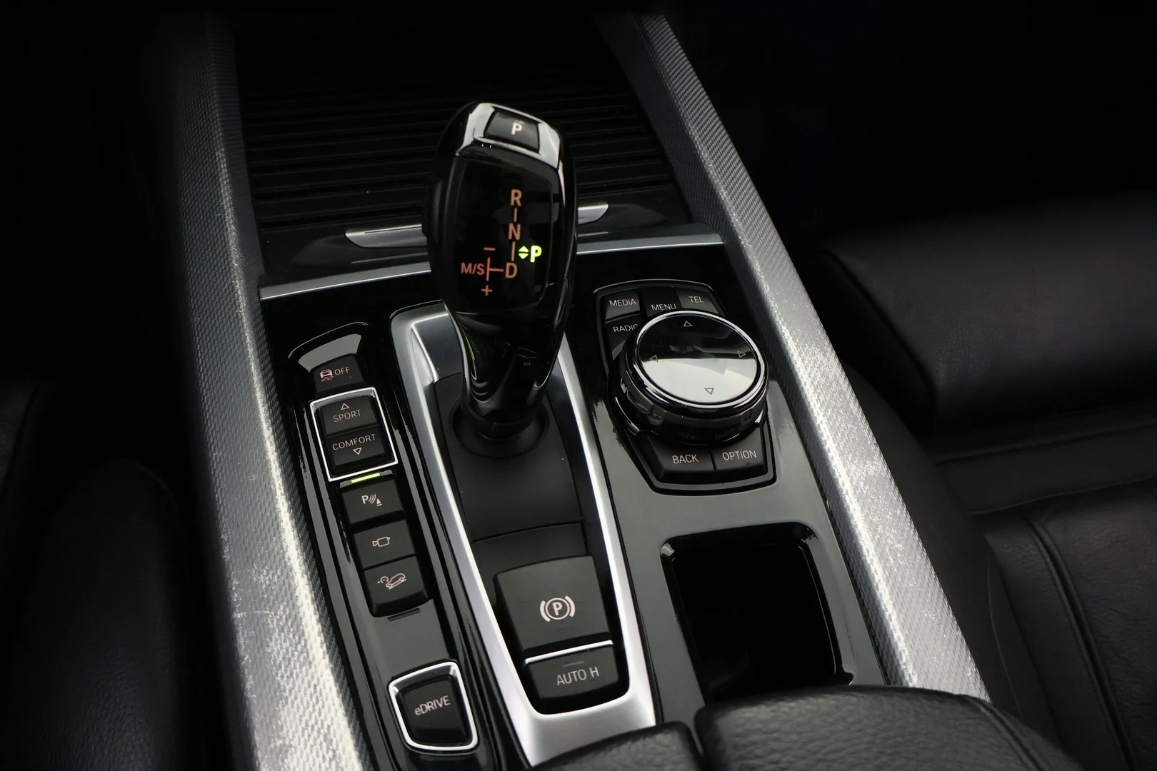 Car Image - ZGFk8DKUOrhbueYCeQFf6