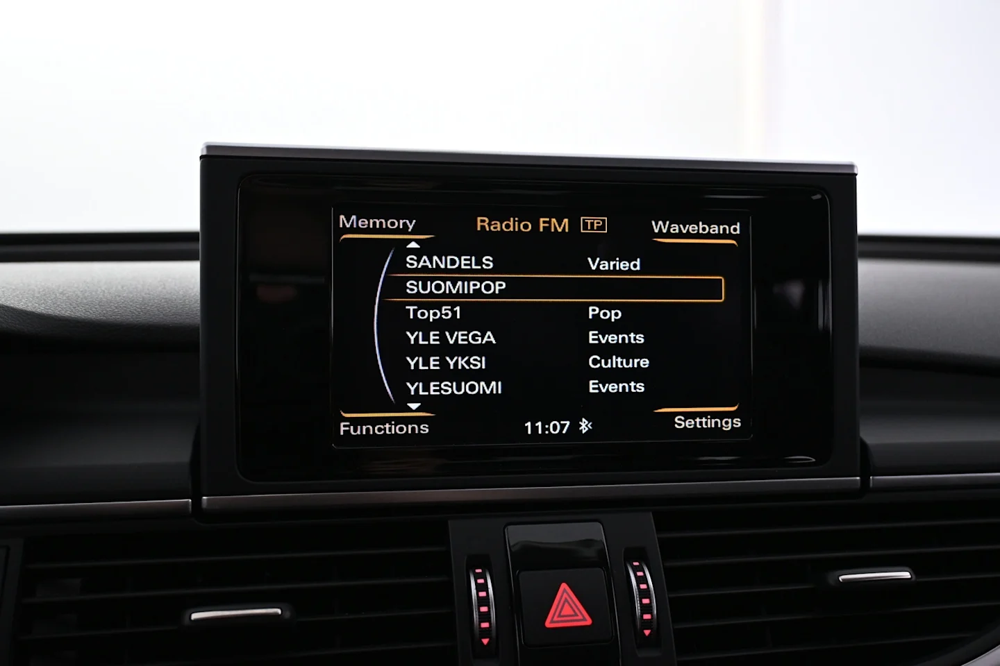 Car Image - 1cnrSrhVEflOorpfUtQqtZ