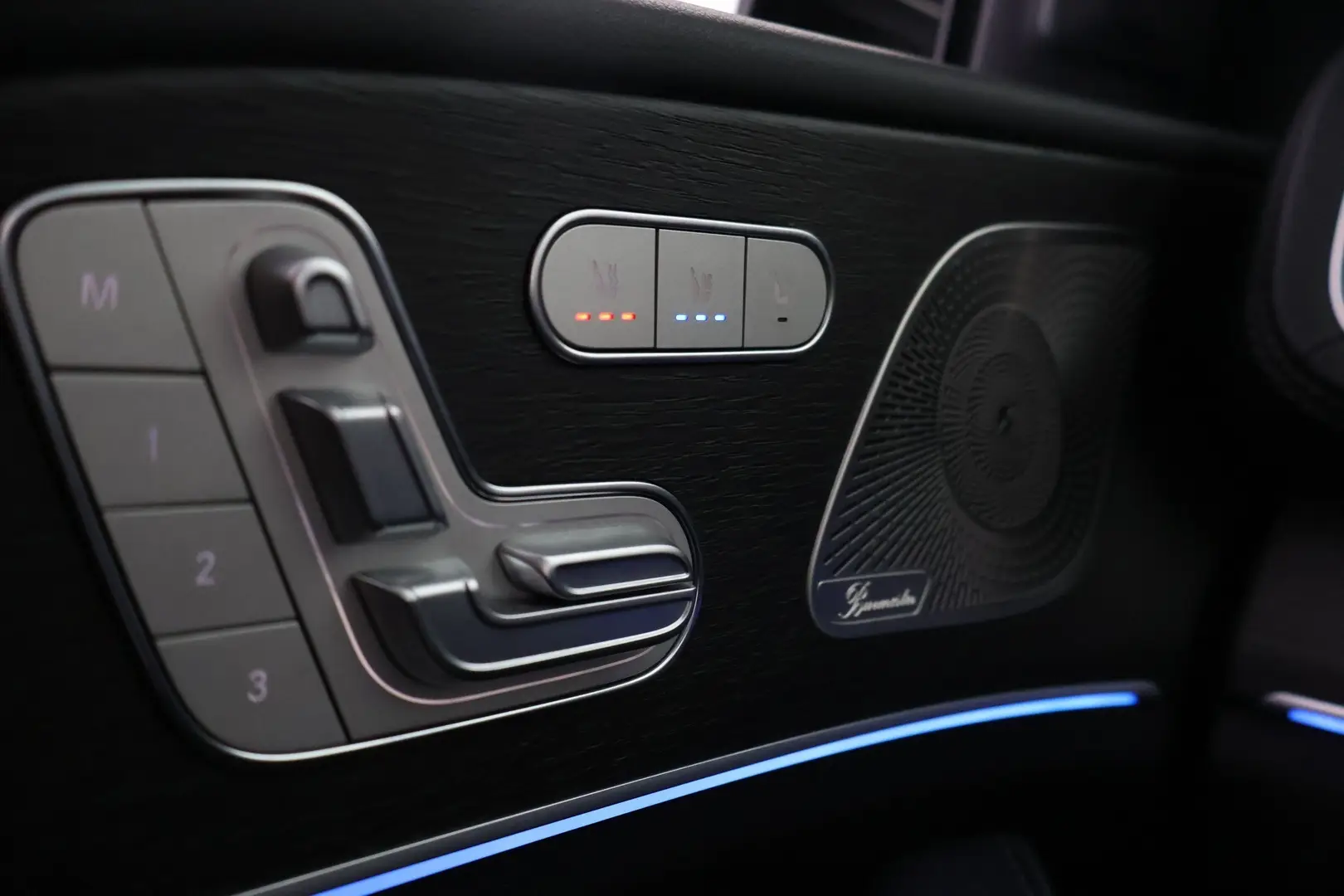 Car Image - 4sjMUUmjWnM0Zcv4h1z8rG
