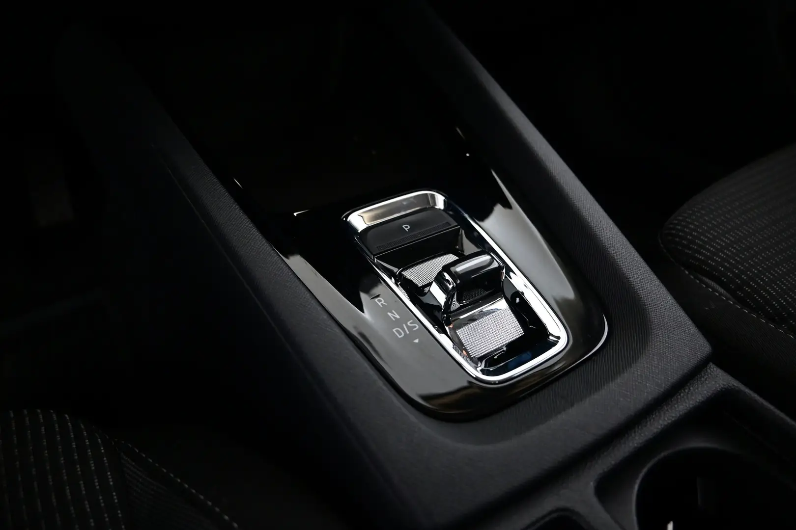 Car Image - 33MNkhqFCp1X91UKKOjfUF