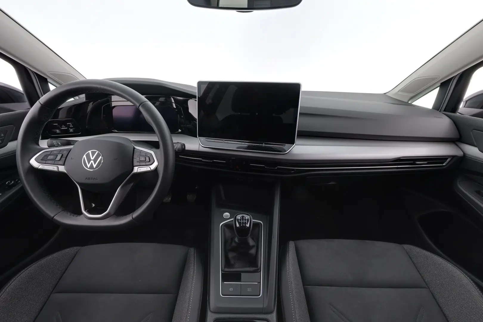 Car Image - 5oO1BCR33WvCF3MYs0b6zD