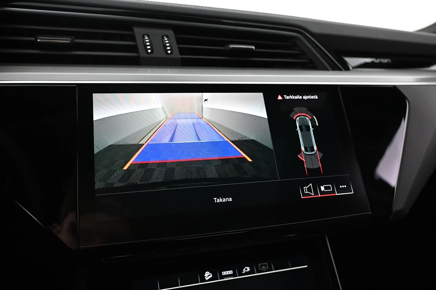 Car Image - 5u9TJip5Nrf9AxCPCv25G9