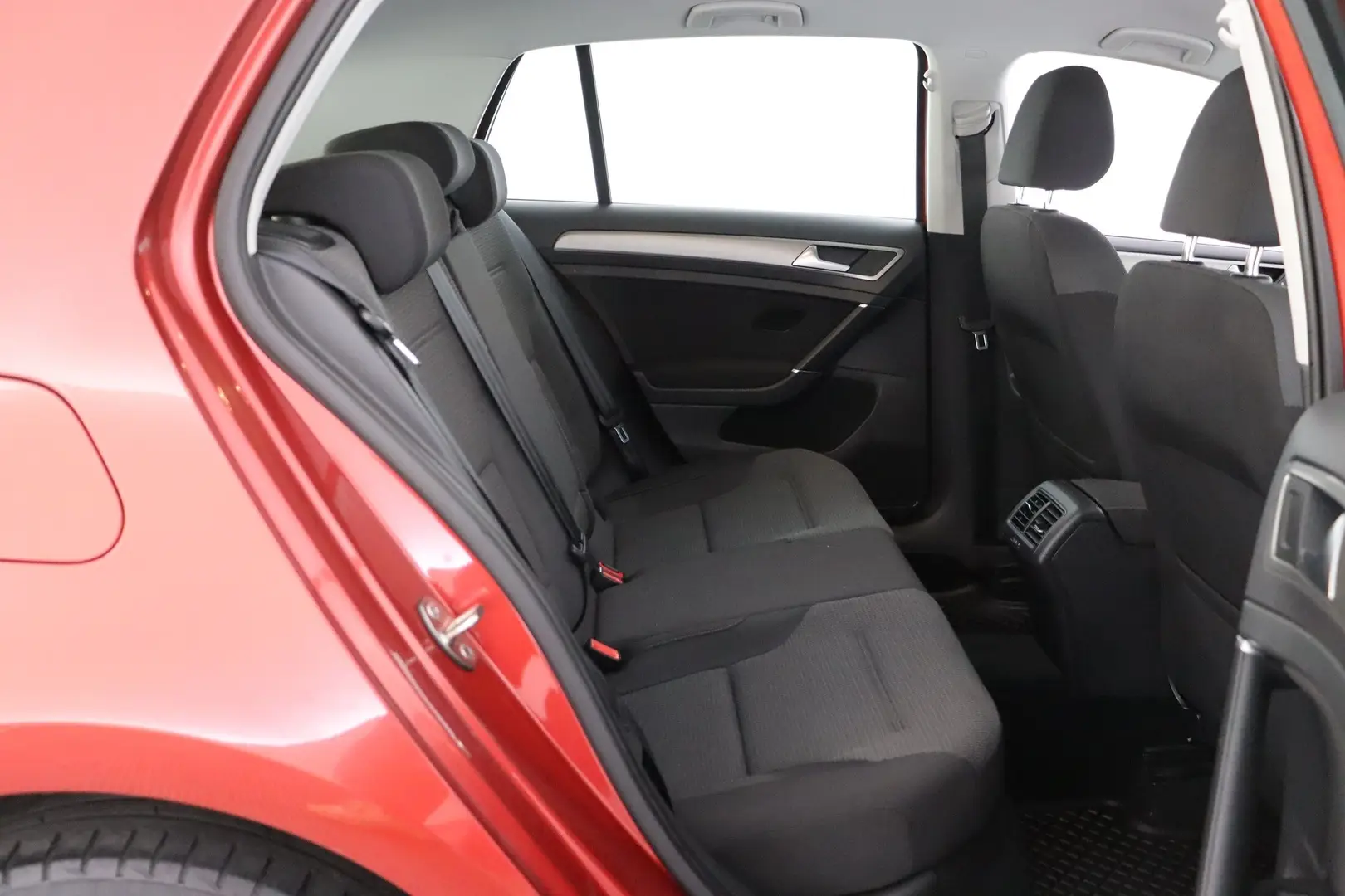 Car Image - 6qfhQDFUlN9zl2Z8aRkzcB