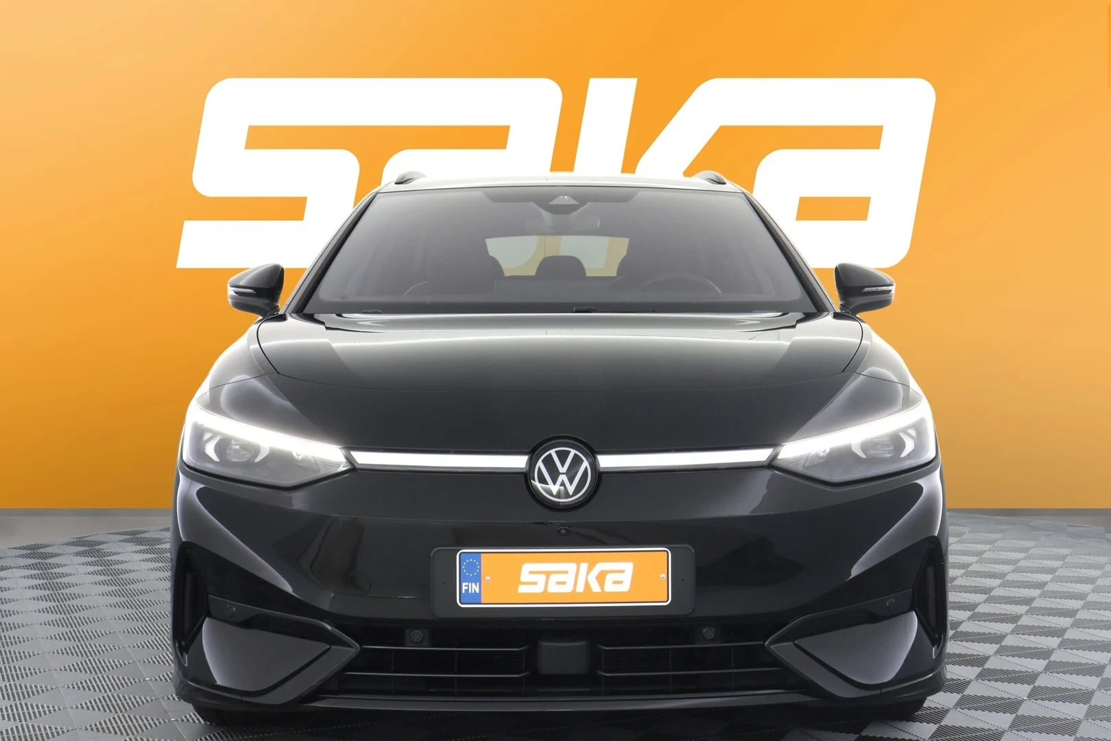 Car Image - 7BB527Esvl5SSDItlEv5ct