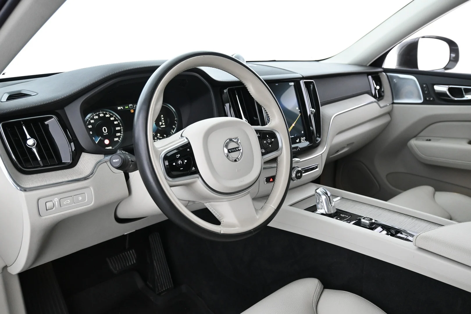 Car Image - 4l5fyjMg8WRkFRpiAcyhWr