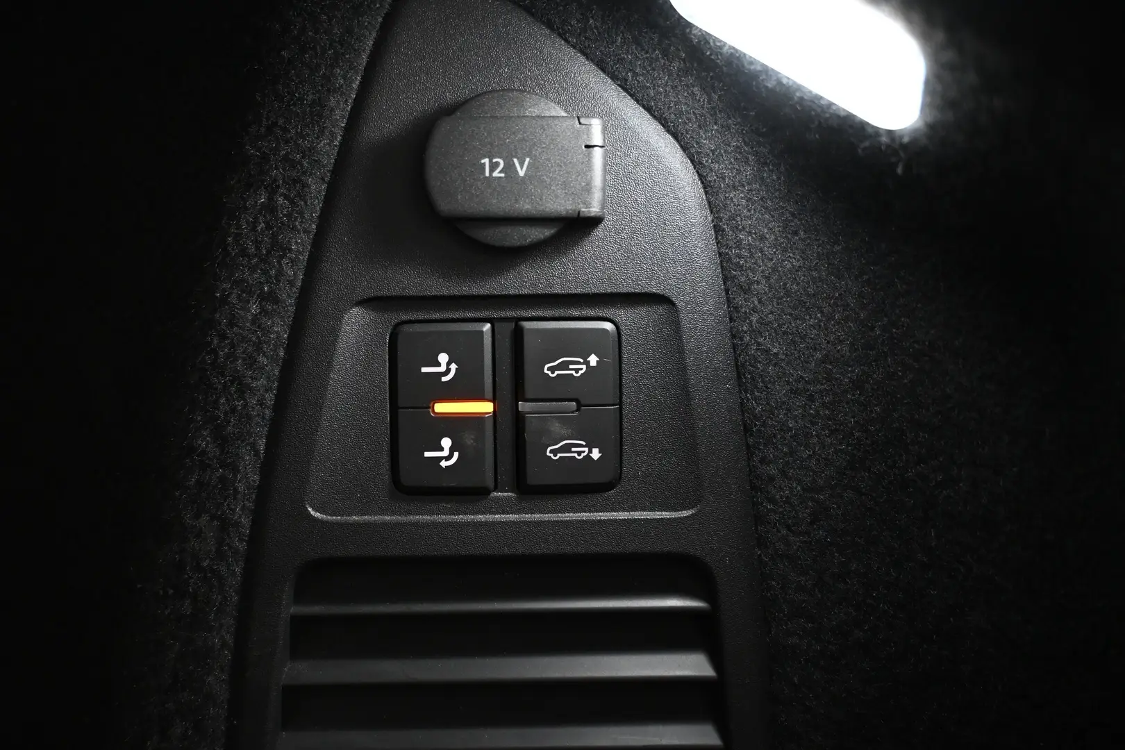 Car Image - xIbrs6Aqvi6sP9Q4q5UVr