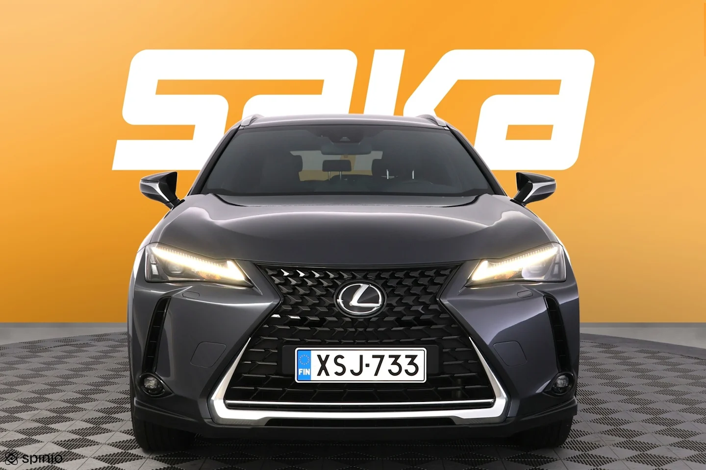 Car Image - 3Lxx1tuTk9mJaAMqc6ot8L