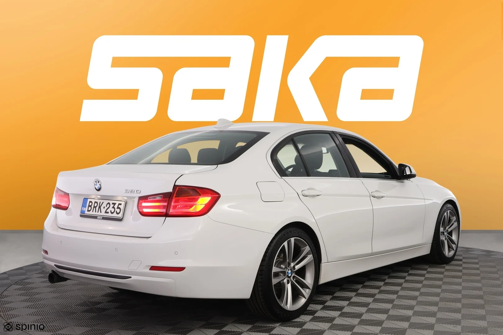 Car Image - 18Pw77XRT5QOLdeS0y6s7X