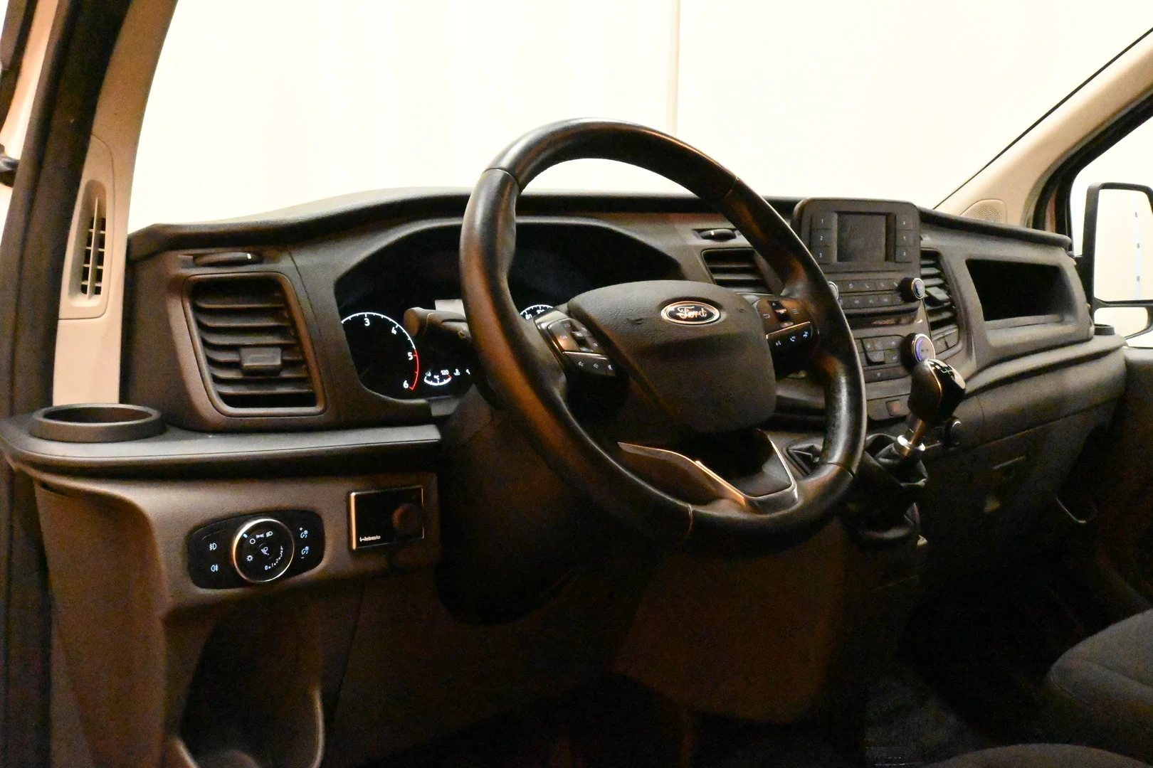 Car Image - 53YaVF4ipEF0rlWl4VKoyY