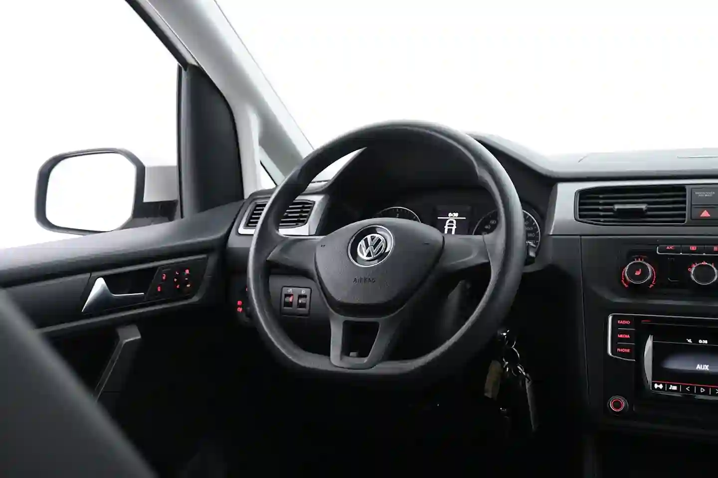 Car Image - xyHC99rVNSlA63O3oHUn2