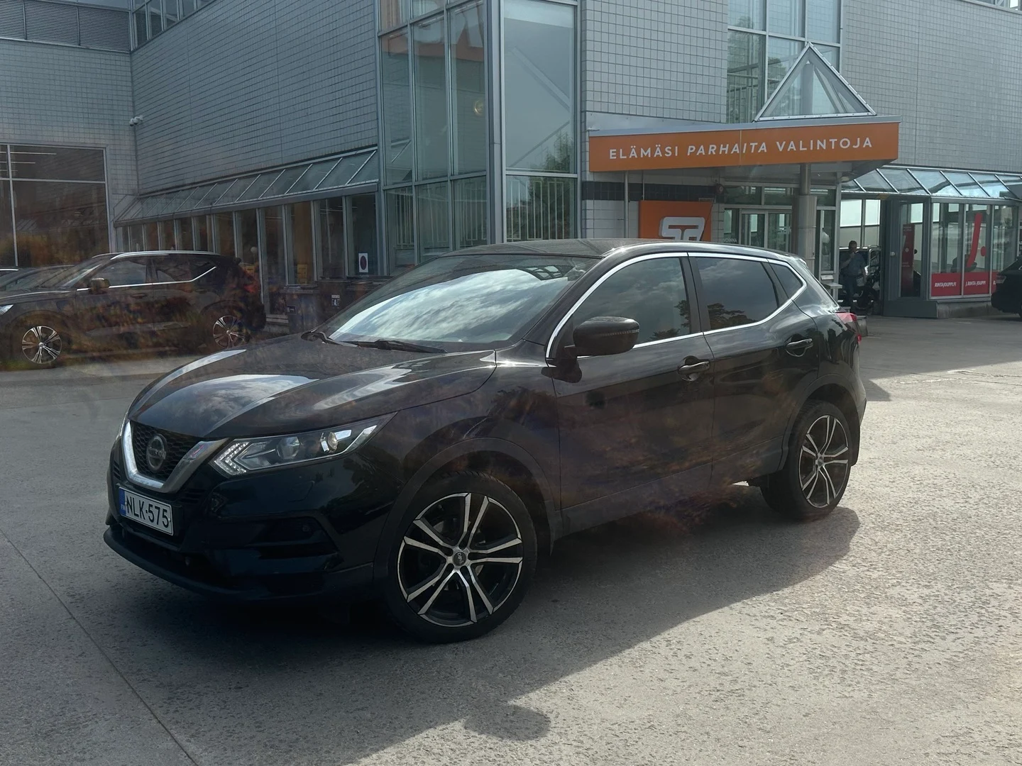 Car Image - EQhgv9HaWY2qrN2pYT1qN
