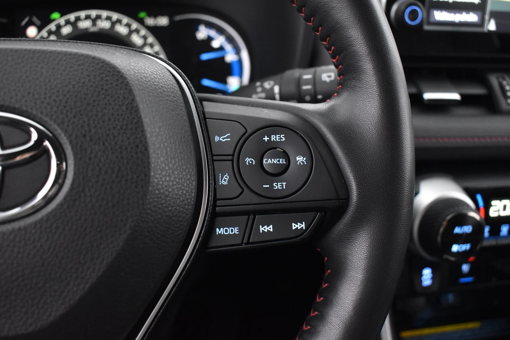 Car Image - AdE27rV5eWRhyI2Buih5t
