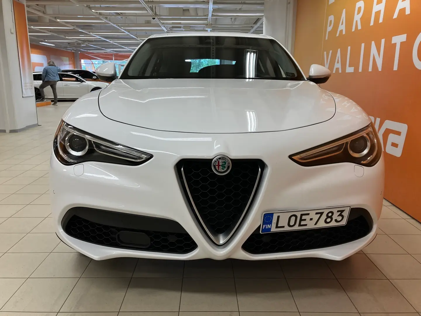 Car Image - 4Ge4Ri8XGkDMDgJoeSroFw