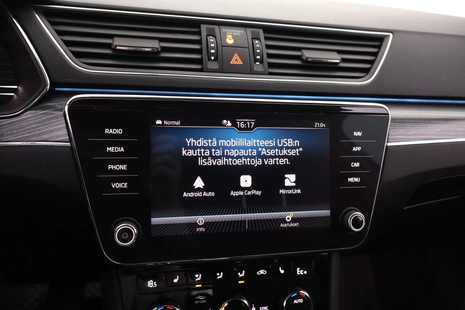 Car Image - 2ou6lVeaO0w7kdNEaoz8jc
