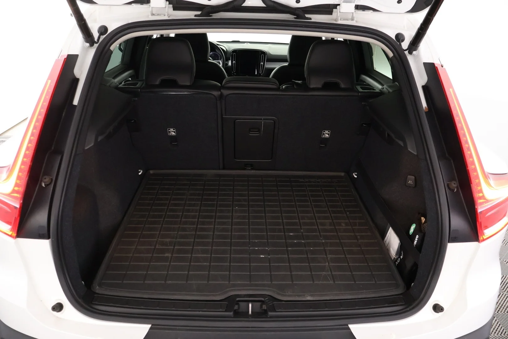 Car Image - 1BmrkrT6qdAcCvmw7nrUXB