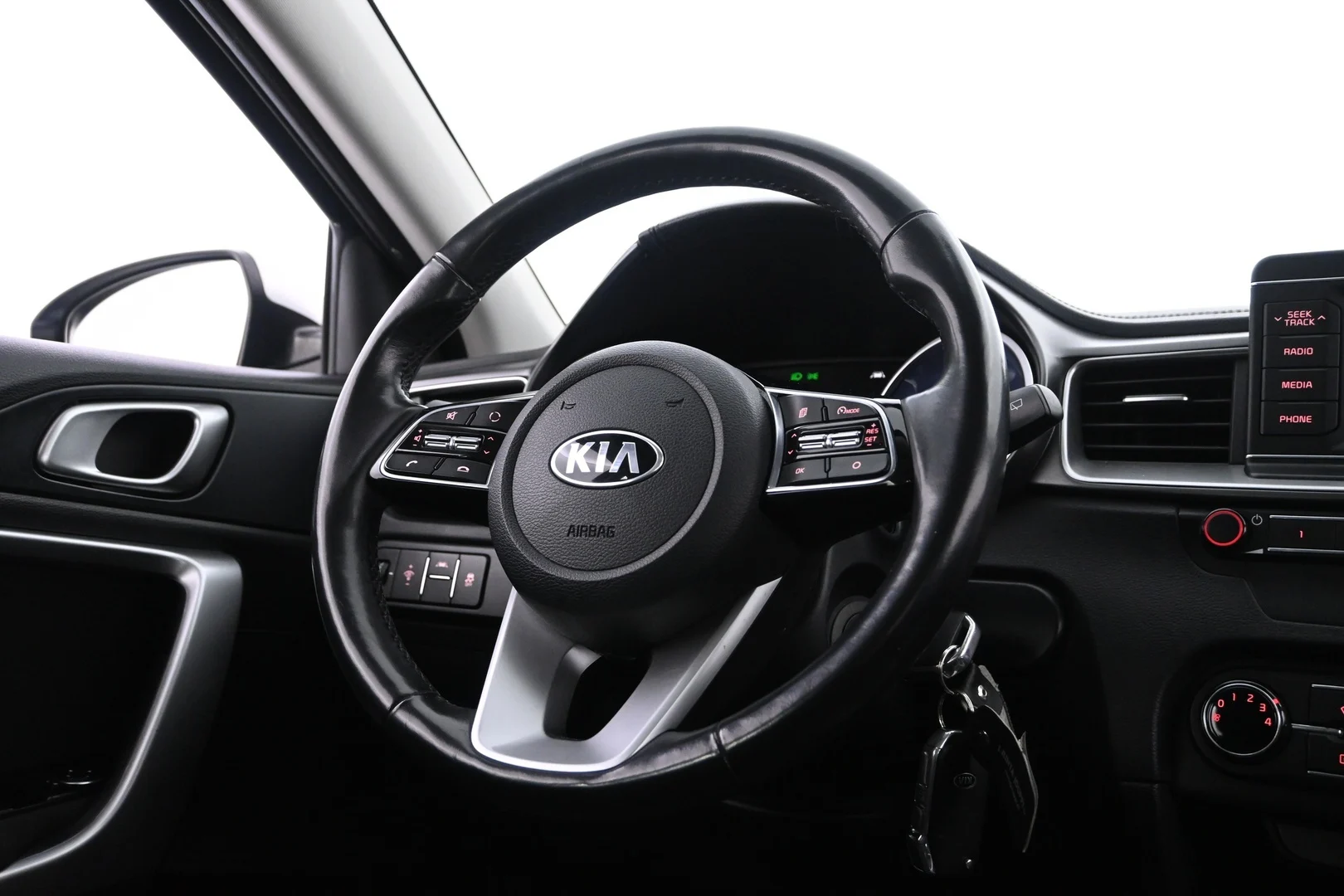 Car Image - 3pfpjJ3zKLJHRYlAWF9KCn