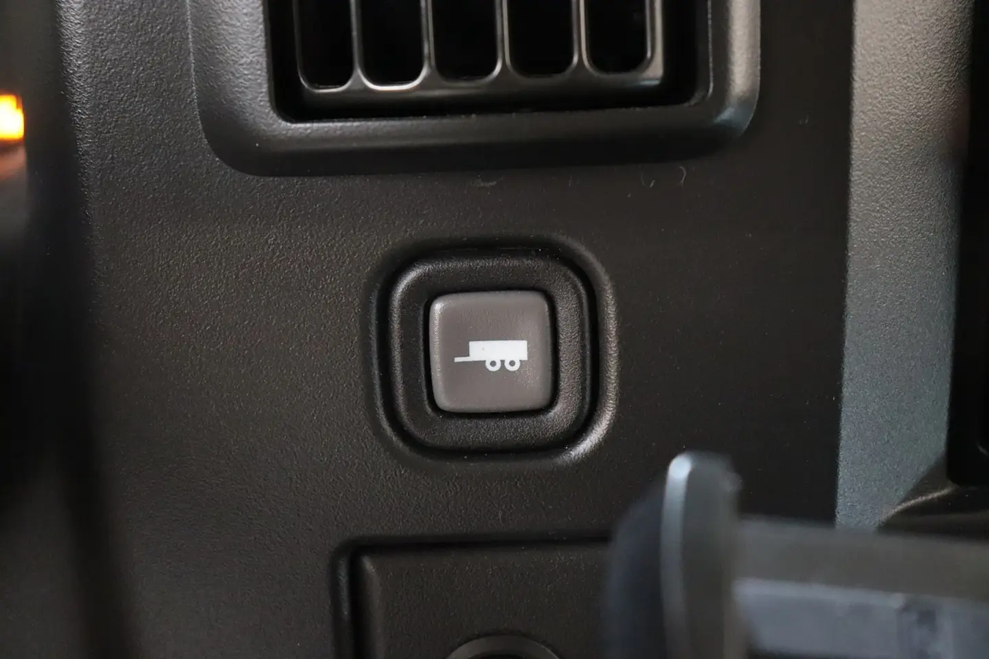 Car Image - 66kLQIPZhg6ZAZcP3WkW4L